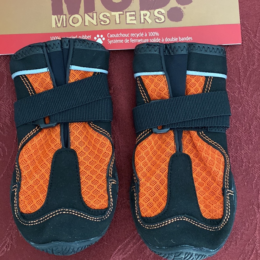 Muttluxs Mud Monsters Dog Boots (M-L)